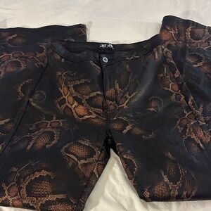 Stylish flare Leg Snake Print Pants